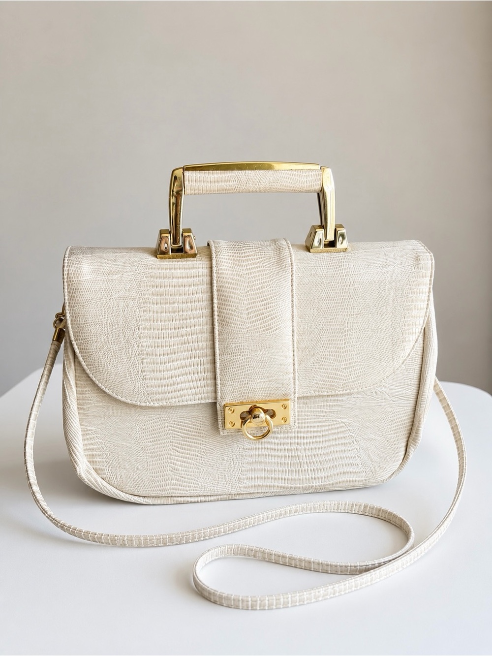 Vintage 90s Jaclyn Smith Structured Crossbody Bag Gold Hardware